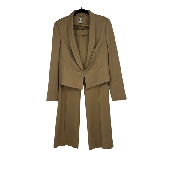 Women Anne Klein Size 12 (Jacket) 8 (Pants) Tan Polyester/Rayon/Spandex Pantsuit - Picture 1 of 16